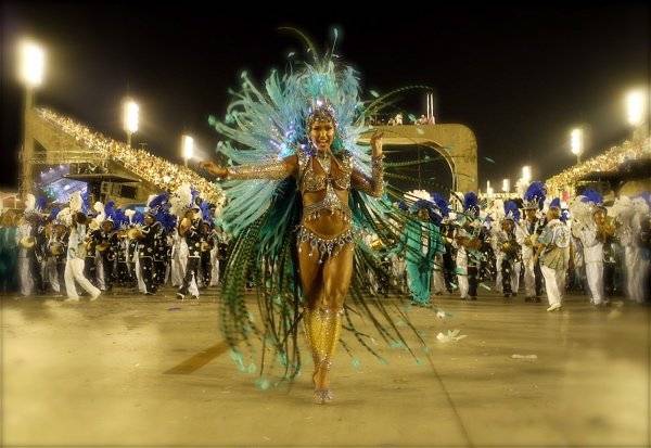 Brasile, ora la crisi economica  cancella persino il Carnevale