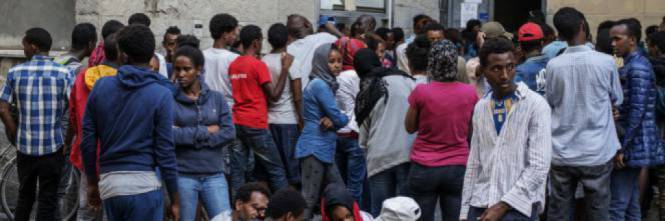 Bari "disperde" i migranti: no al "villaggio dei profughi"