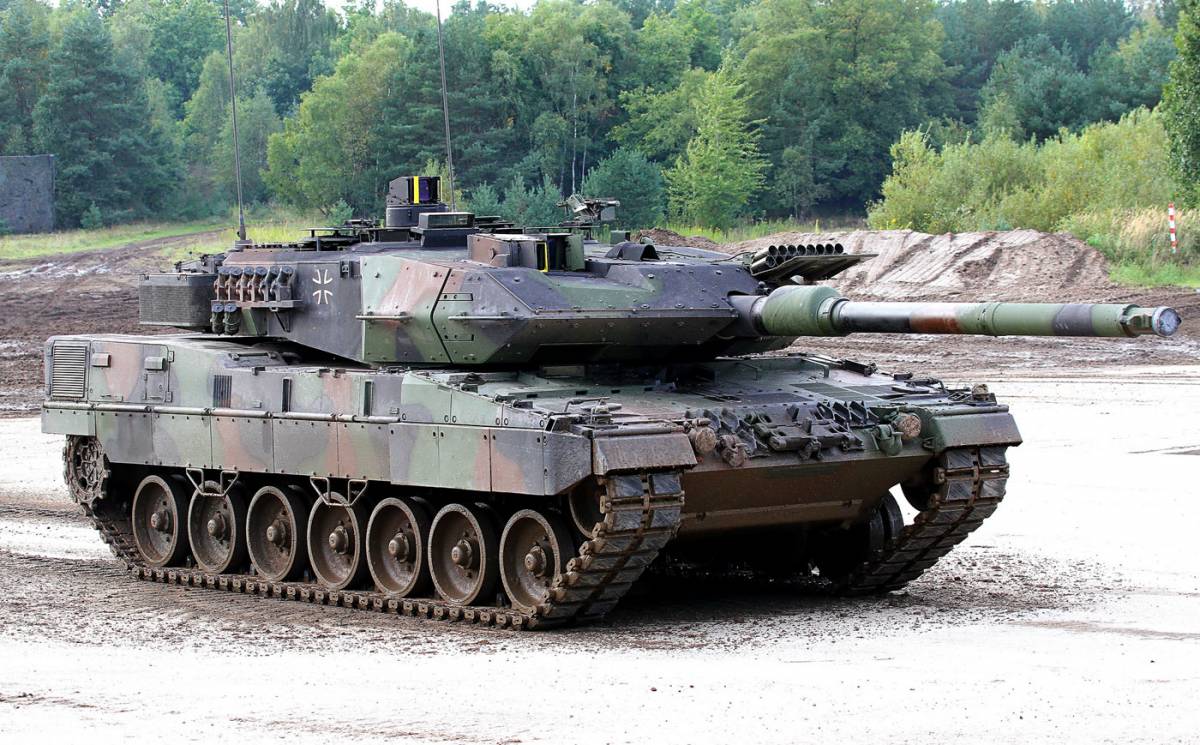 Iniziato il trasferimento dei carri armati tedeschi in Lituania