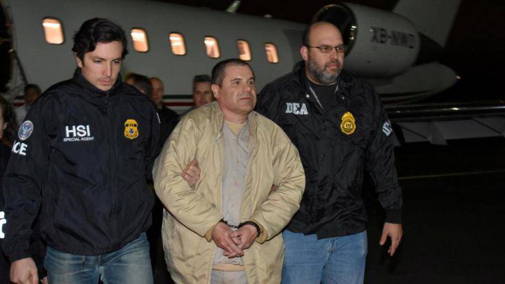 Il Messico s'arrende ai narcos: liberato il figlio del "Chapo"