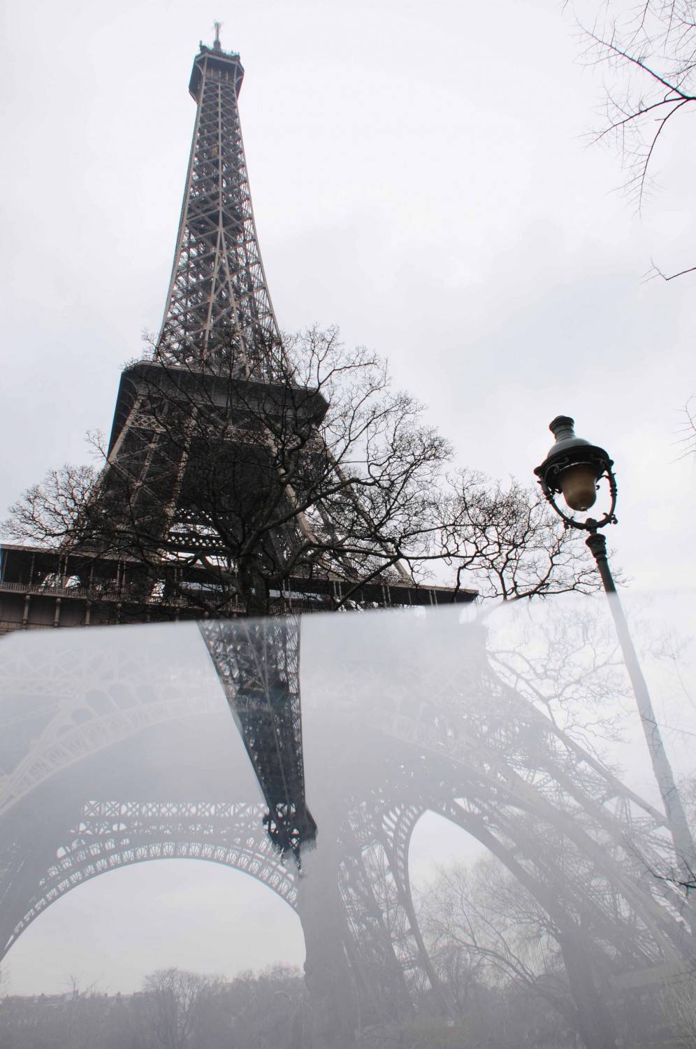 A Parigi crolla il turismo a causa della paura di nuovi attentati