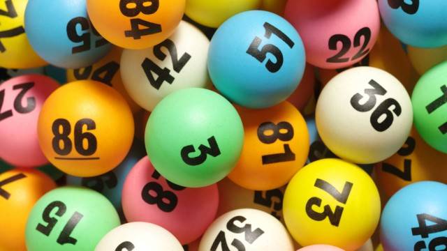 Gb, italiano sbanca la lotteria: "Ho vinto 200mila euro" Poi scopre di essere milionario