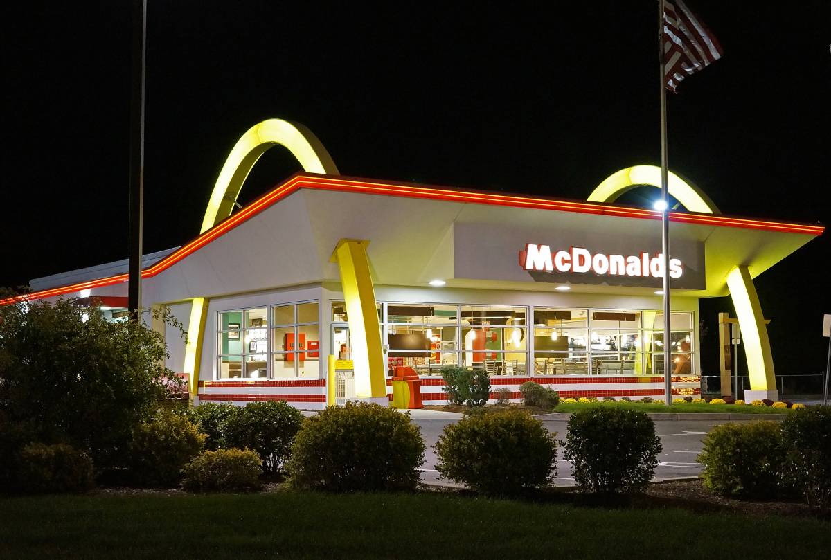 Vittoria di McDonald's: apre nell'isola delle ostriche
