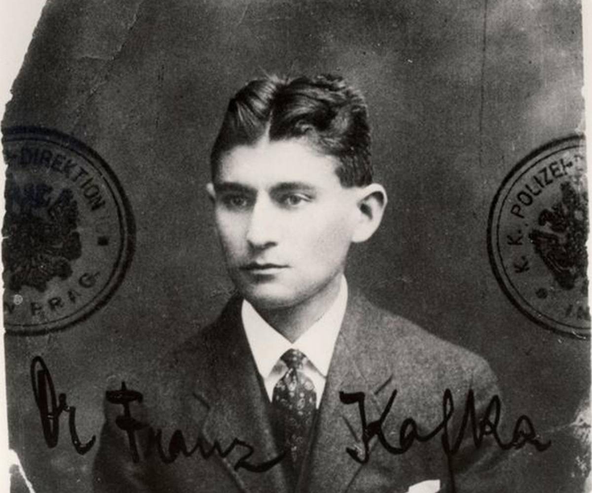 Il giovane Kafka, metamorfosi di un impiegato