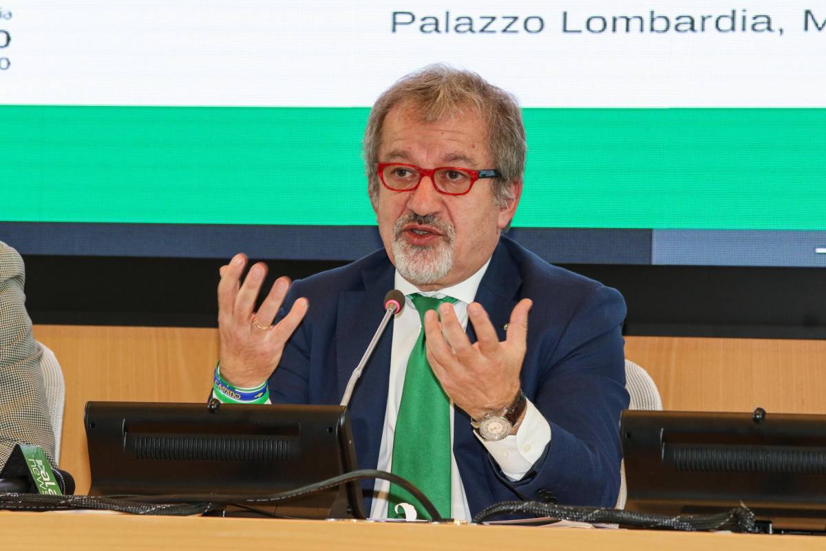Maroni vuole "esportare" il modello Lombardia