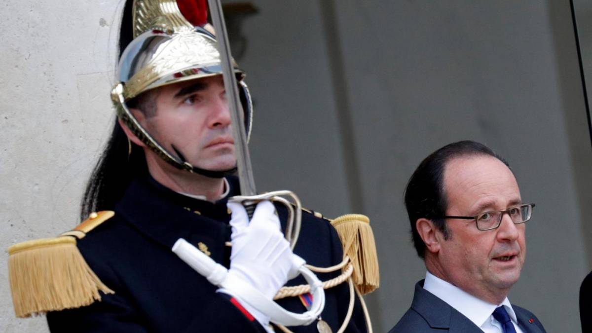 Hollande: "Per non morire l'Europa deve avere velocità differenti"