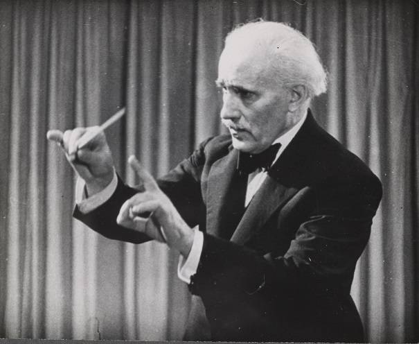 Toscanini, quella "star" classica che illumina ancora la musica