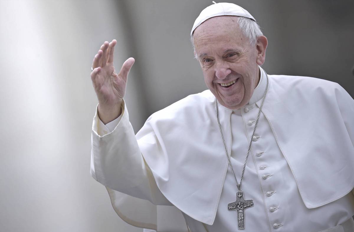 Papa Francesco: "Gesù soffre con le vittime di guerre e terrorismo"