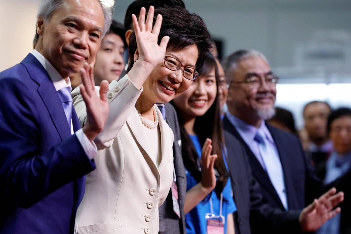 Hong Kong, il voto è scontato. Il nuovo premier è donna (e piace moltissimo alla Cina)