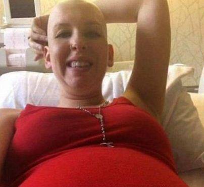 Aveva sconfitto il cancro durante la gravidanza ma è morta dopo aver partorito
