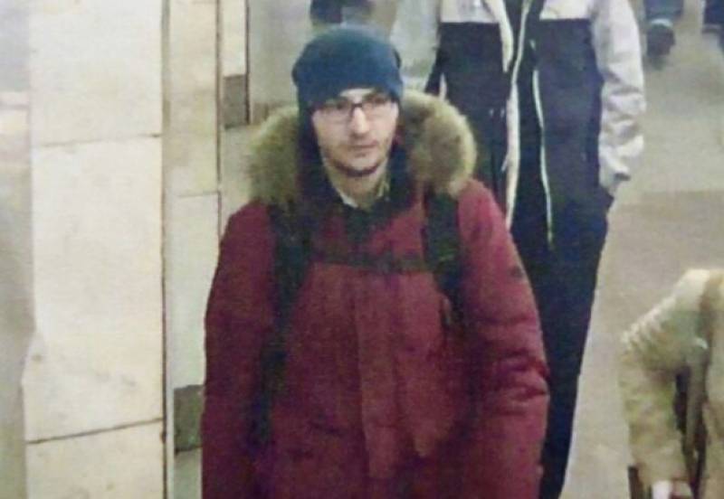 San Pietroburgo, l'attentatore non sapeva di essere una "bomba umana"