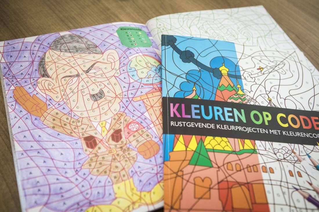 Olanda, Hitler diventa un disegno da colorare sul libro per bambini
