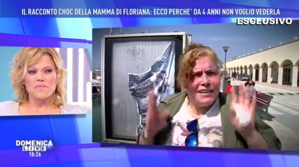 Domenica Live, la mamma di Floriana Secondi: "Non ho affetto per te"