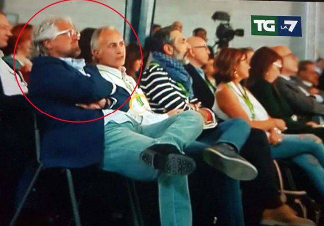 Beppe Grillo e Marco Travaglio insieme alla convention del M5S