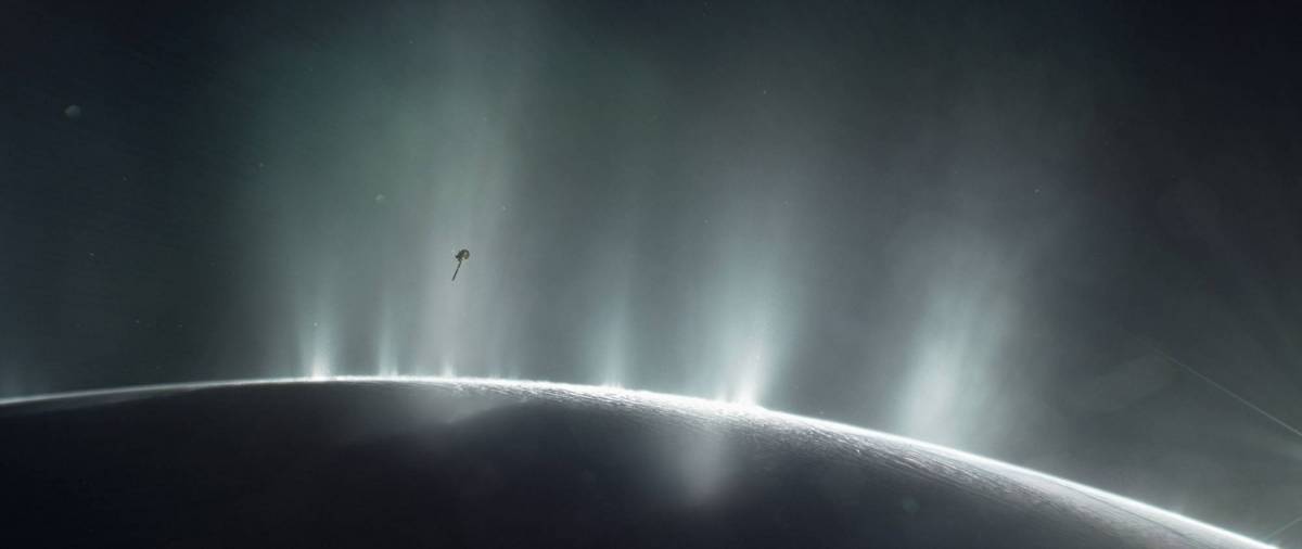 Possibili condizioni di vita nell'oceano di una delle lune di Saturno