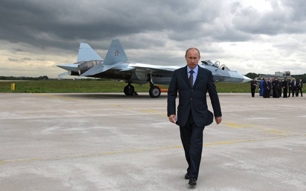 Putin risponde agli Stati Uniti. Ecco il "padre di tutte le bombe"