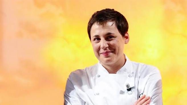 Antonia Klugmann agli aspiranti chef: "Prima fate i lavapiatti"