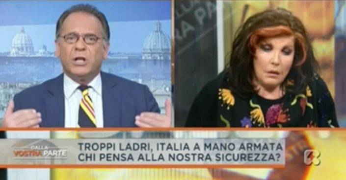 Rissa tv tra Cecchi Paone e Patrizia De Blanck: "Vattene aff..."