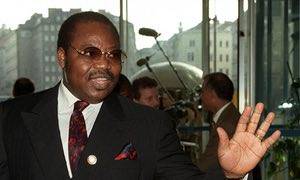 La Nigeria si sfila dal processo contro Eni e Shell