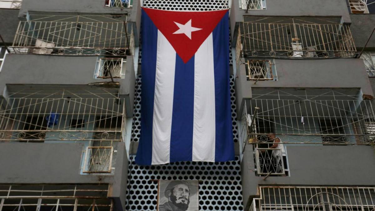 E a Cuba Castro arresta chi parla dell'uragano