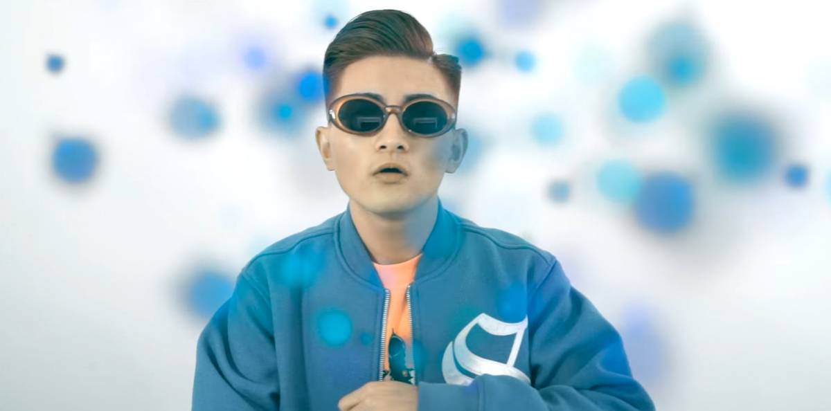 Rap italo-cinese, Wang canta in tre lingue