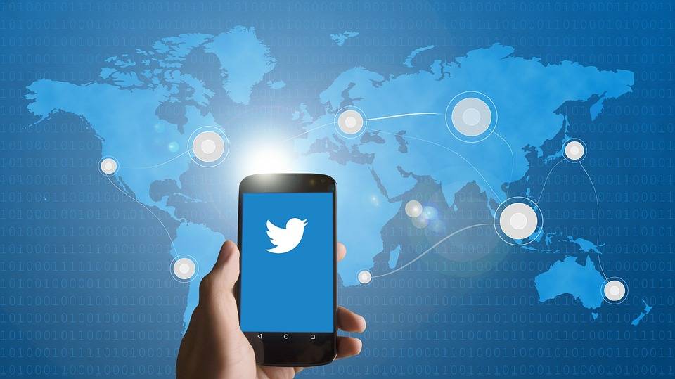 Twitter diventa una web tv: trasmetterà in streaming 24 ore al giorno