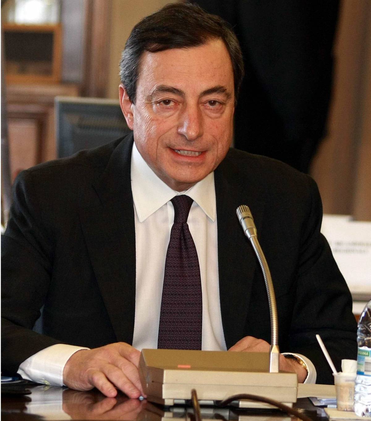 Draghi agli Stati europei: "Preparatevi alla fine del Qe"