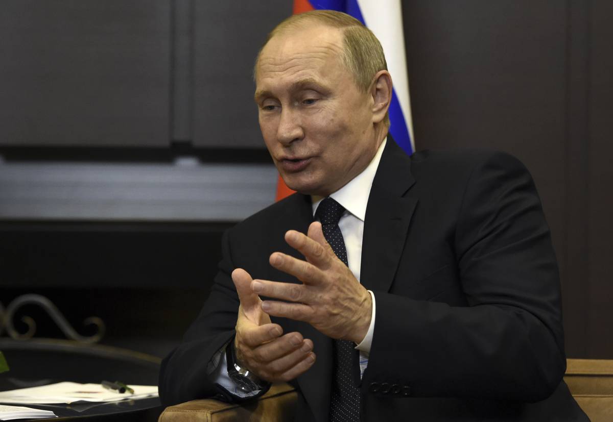 Un altro pugno duro dell'Ue: "Sei mesi di sanzioni a Mosca"