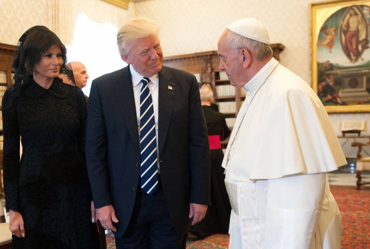 Il Papa lo incalza sul clima. Ma Donald non cambia idea