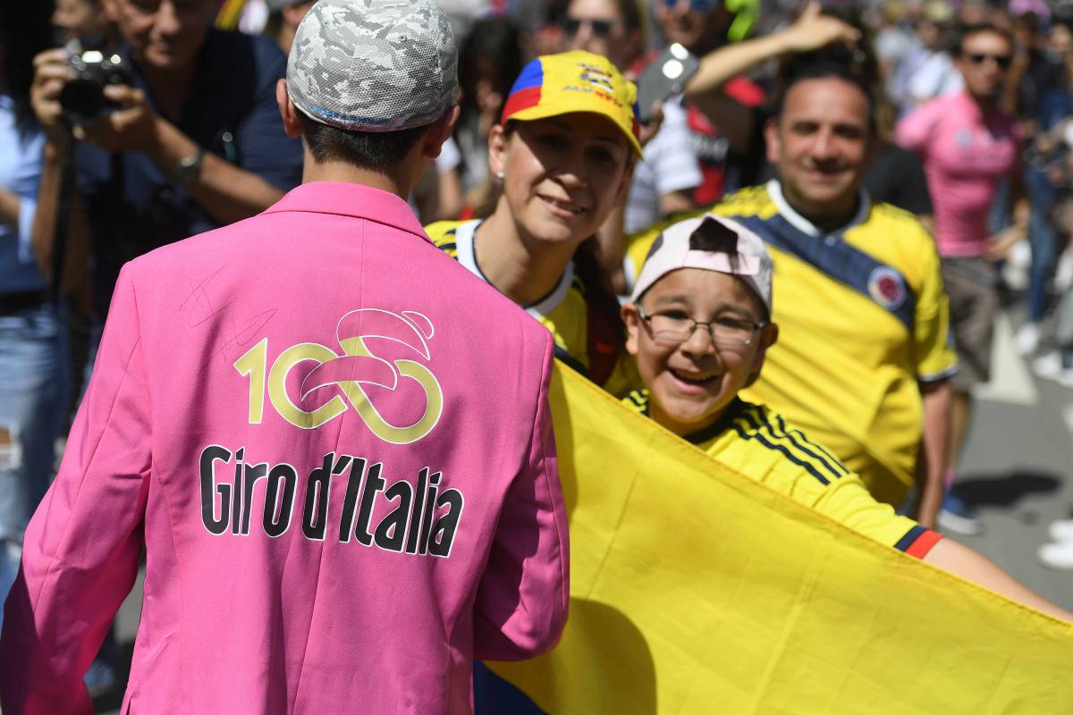 Da Monza al Duomo il Giro ritorna a casa e la città si ferma