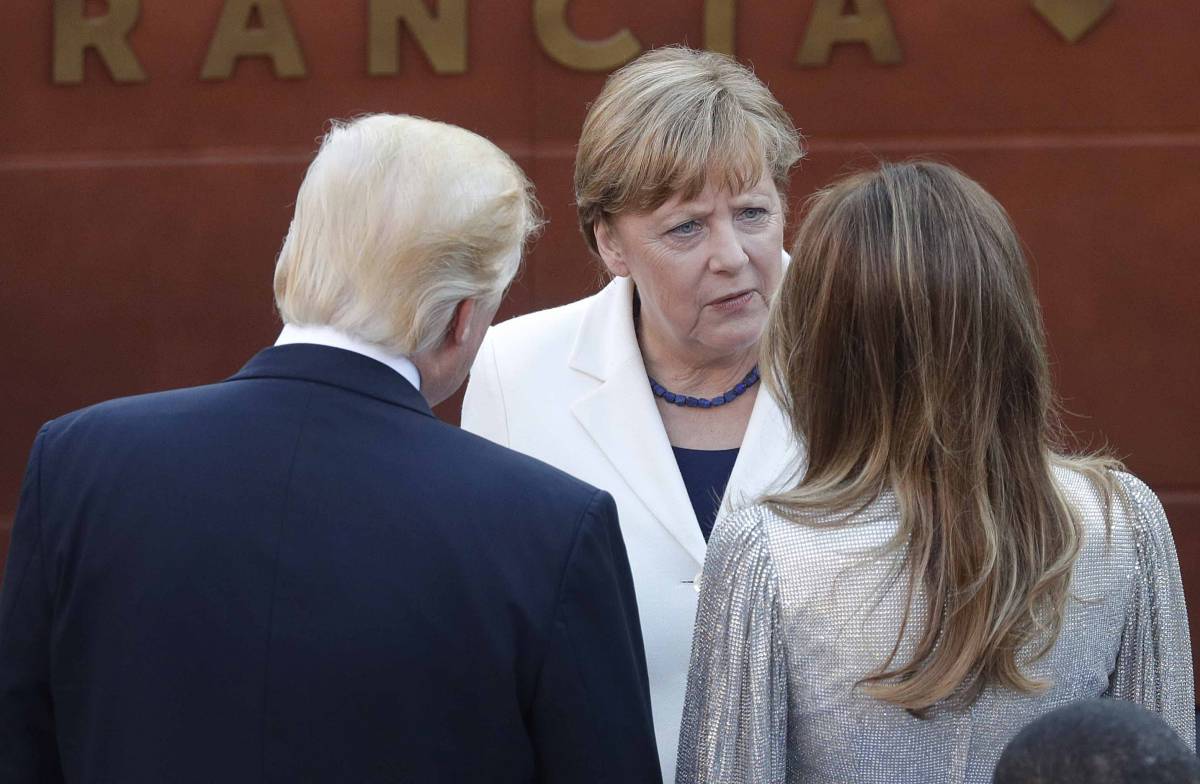 Trump, Berlino rincara la dose: "Danni a Occidente e all'Europa"