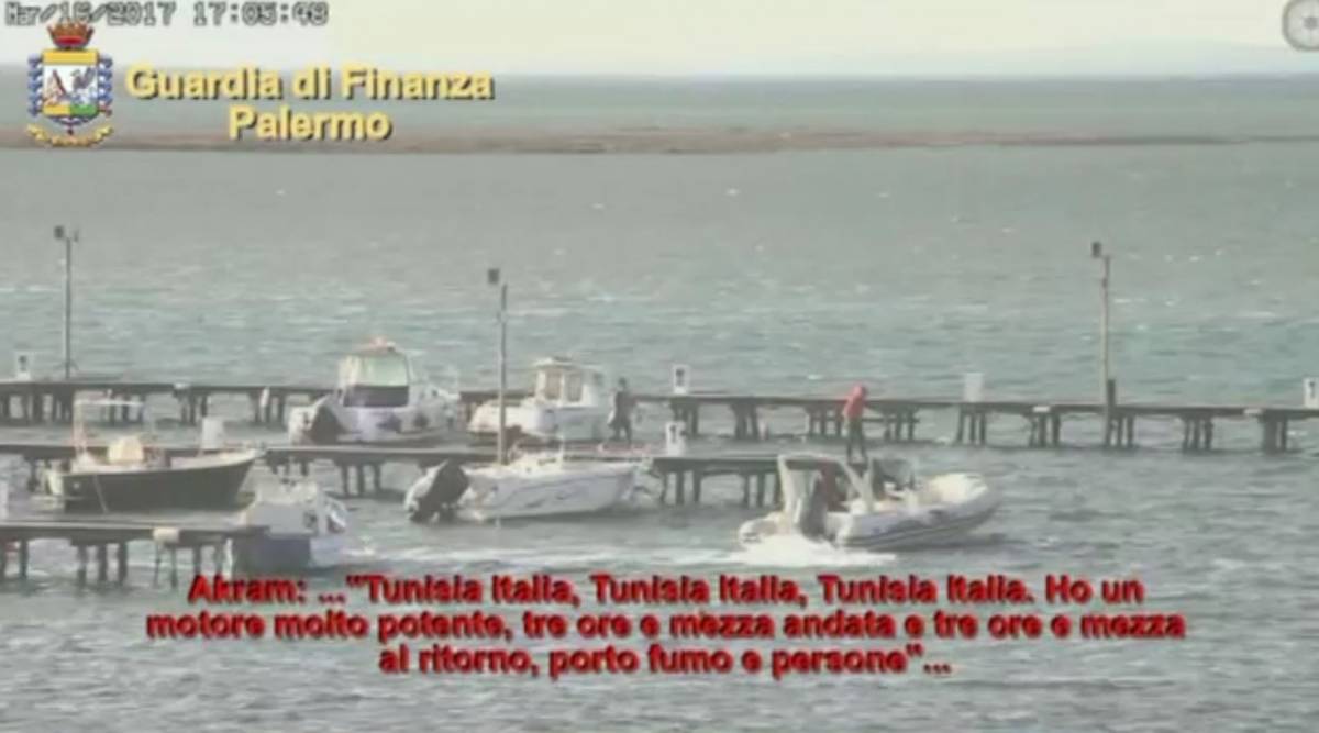 Immigrazione, la rotta dei sospetti jihadisti: in Italia su moderni gommoni