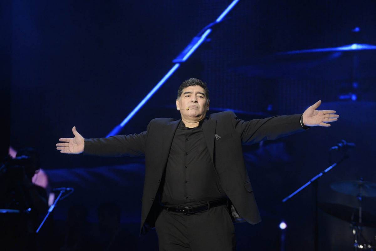 Maradona si scaglia ancora contro Icardi: "Sampaoli lo convoca per Wanda Nara"