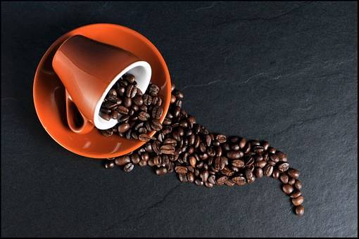 Il caffè allunga la vita: ne basta una tazzina al giorno