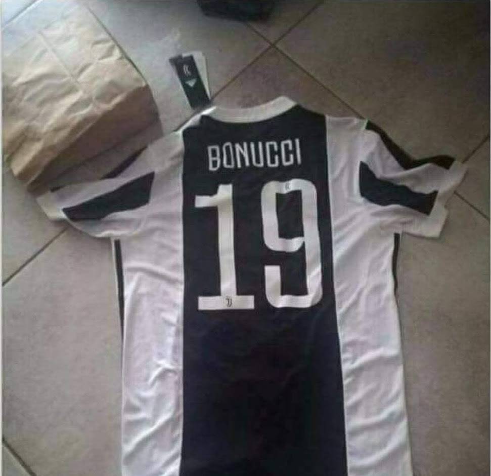 La maglia di Bonucci acquistata dal tifoso