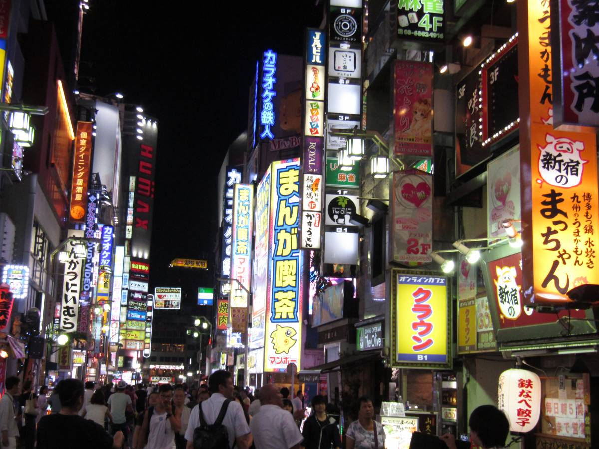 Luci e ombre di Shinjuku, l'anima nera di Tokyo