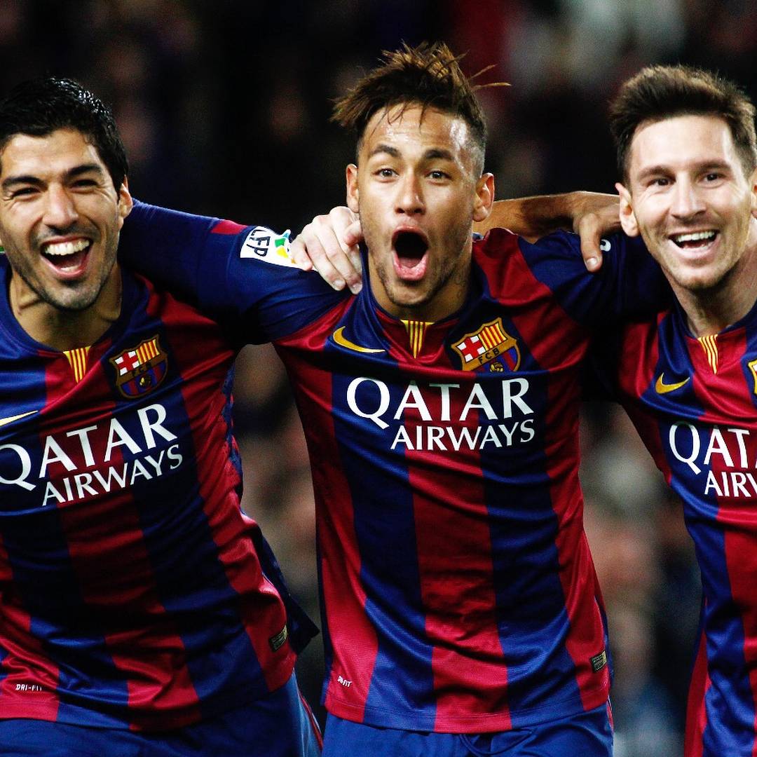 Neymar saluta Messi e compagni: "Leo, un onore giocare con te. Mi mancherete tutti"