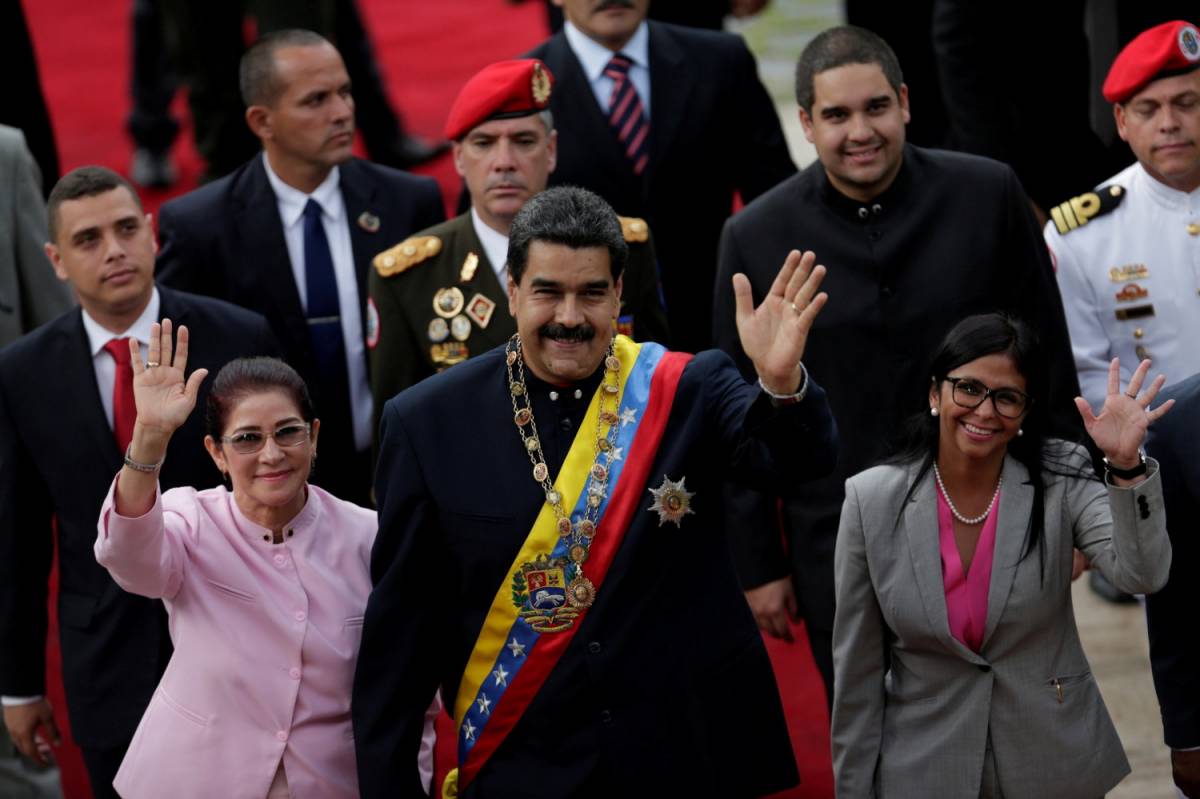 Maduro attacca gli "imperialisti" ma vuole negoziare con Trump