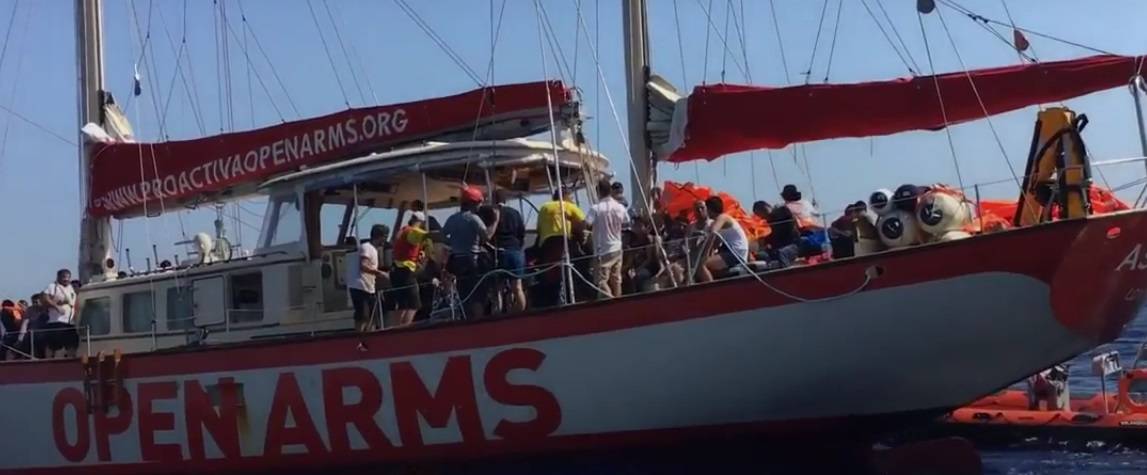La nave dell'Ong spagnola: "Sequestrati da vedette libiche"