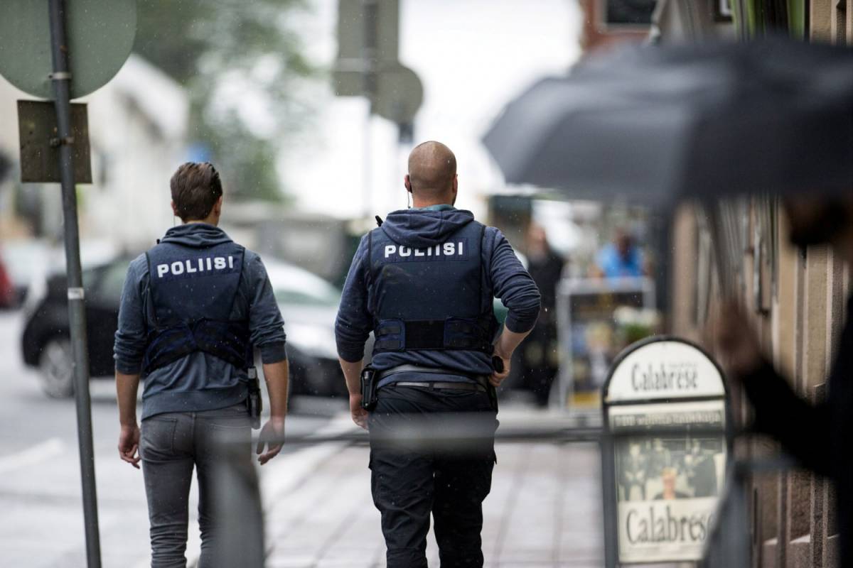 Attacco in Finlandia: due morti Polizia arresta cinque sospetti