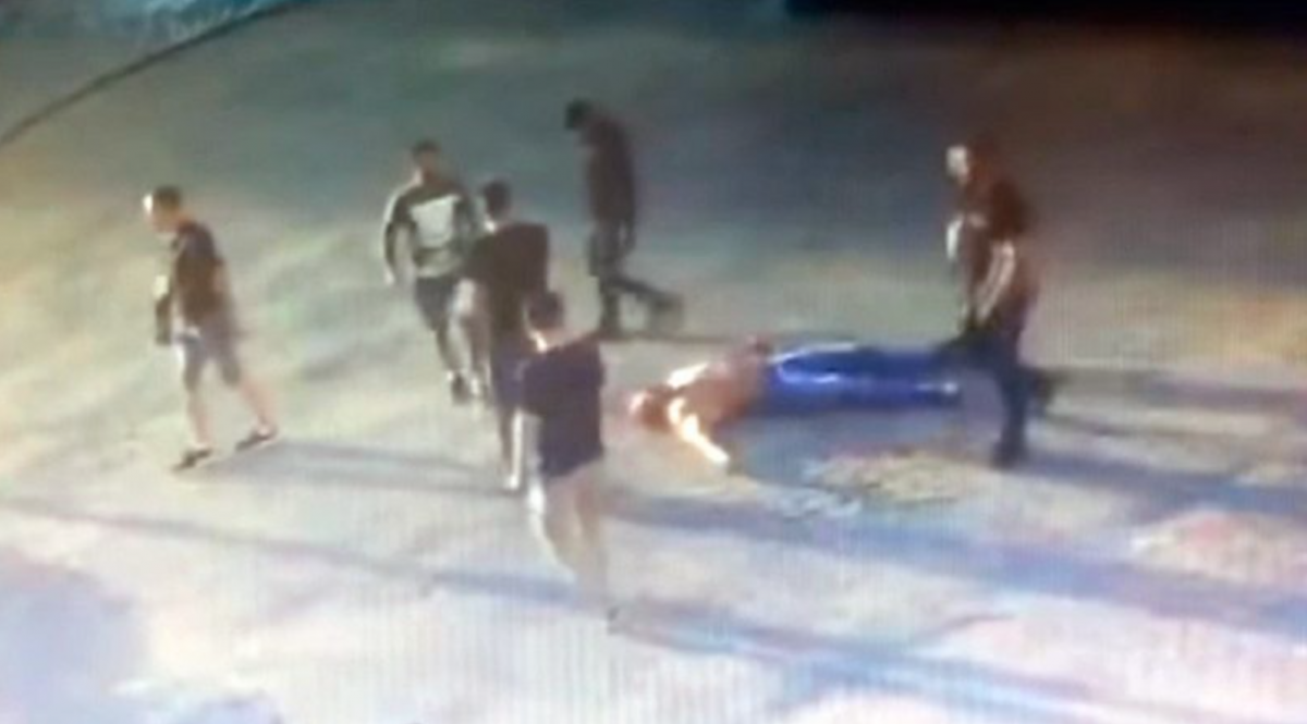 Calci al viso e pugni letali: campione russo ucciso in una rissa