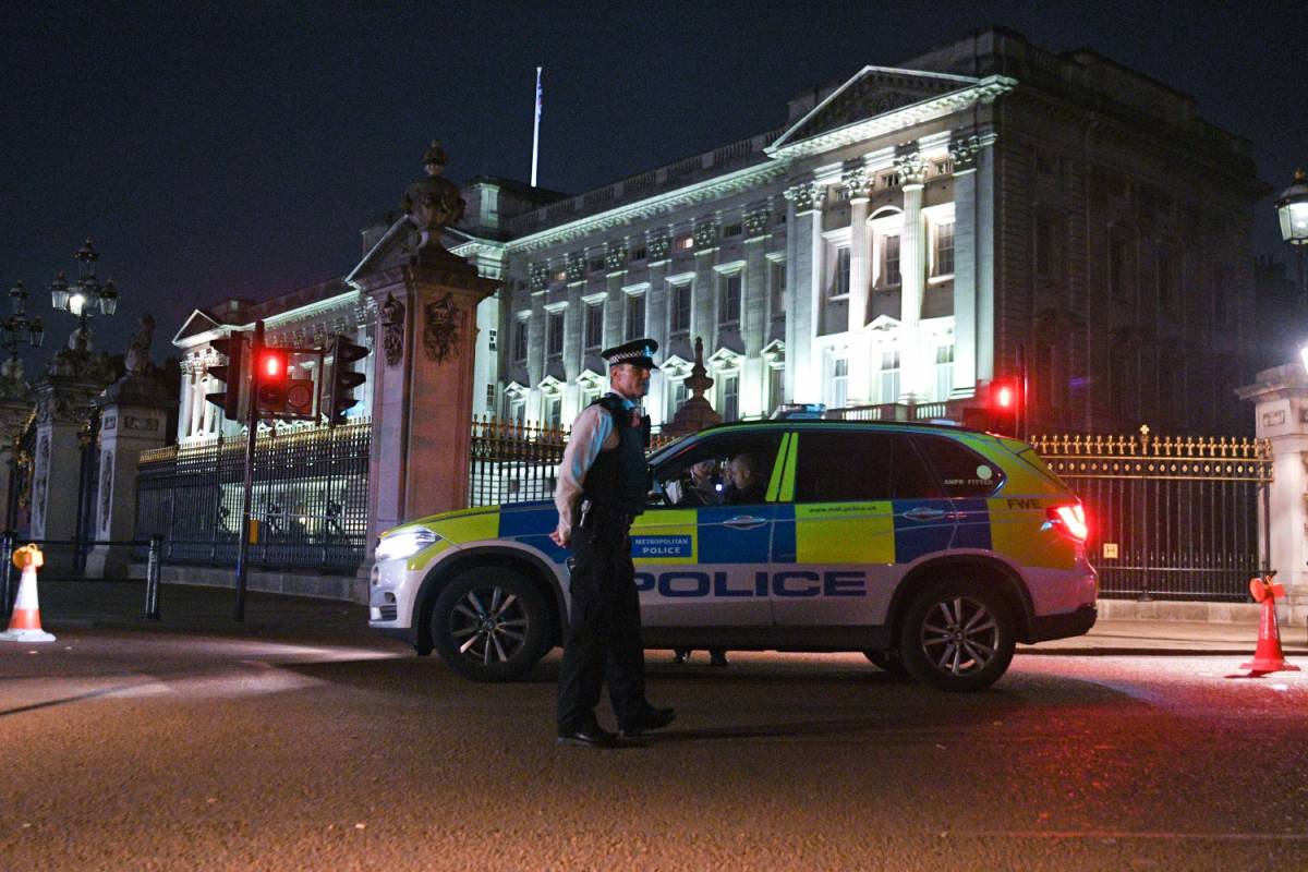 Assalto a Buckingham Palace: arrestato un secondo uomo