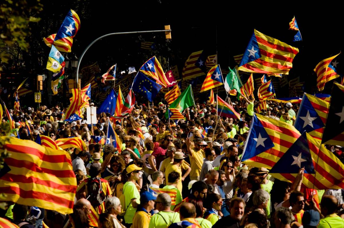 Madrid ricorre contro legge catalana: "È una minaccia"