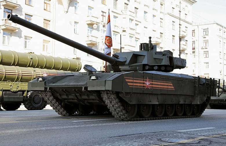La Russia acquisterà soltanto 100 carri armati T-14 sui 2400 previsti