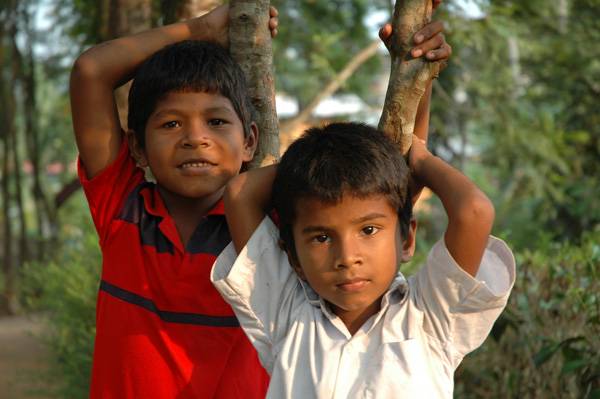 Sri Lanka, adottati illegalmente 11mila bambini