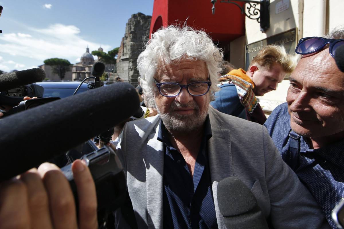 Beppe Grillo: "Abbiamo imbarcato di tutto, cambieremo"