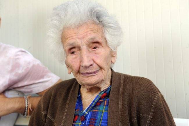 Sisma, nonna Peppina ricoverata in ospedale