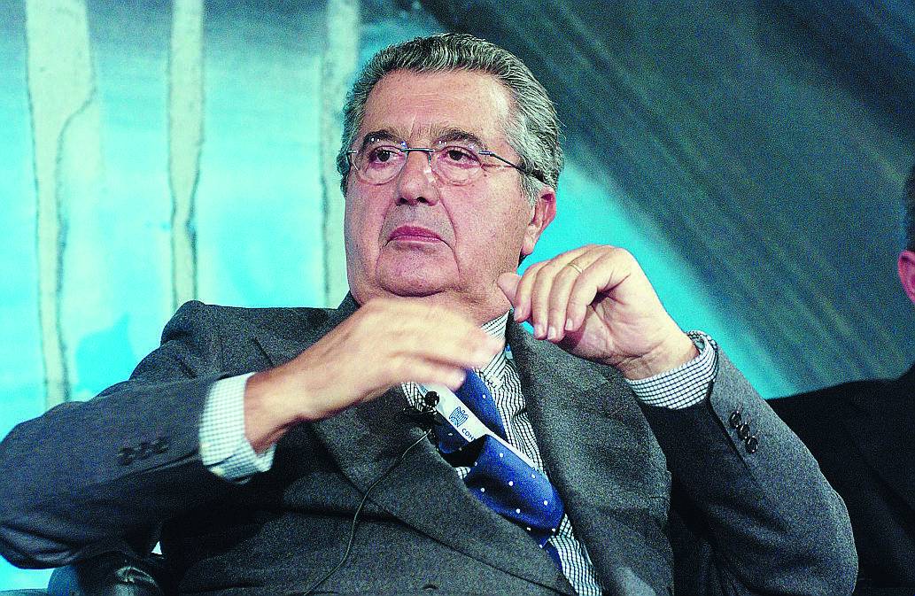 De Benedetti I Miei Figli Non Sanno Fare Gli Editori Ilgiornale It