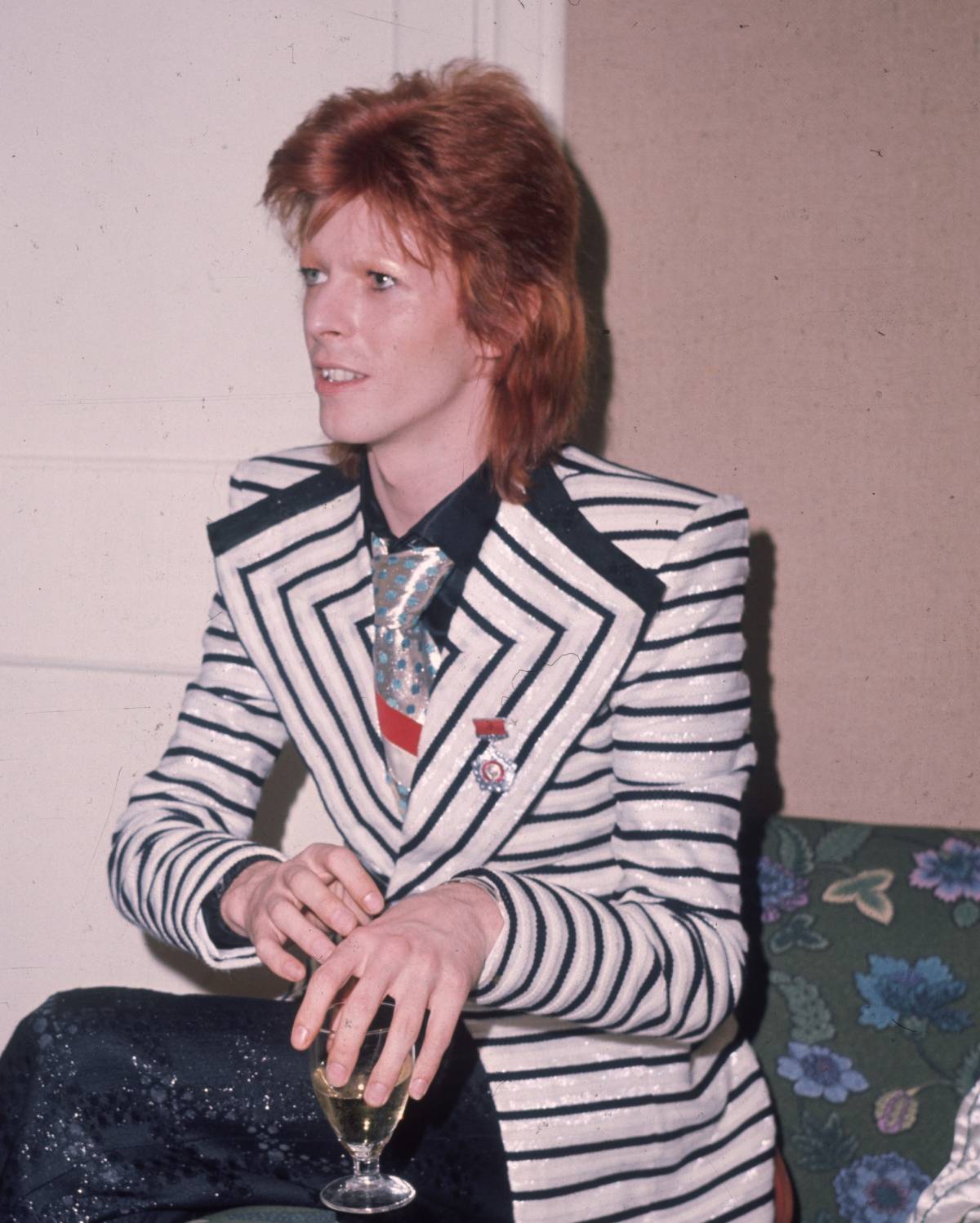 Bolan, Bowie e Cooper: così il glam rock mise i lustrini alla libertà