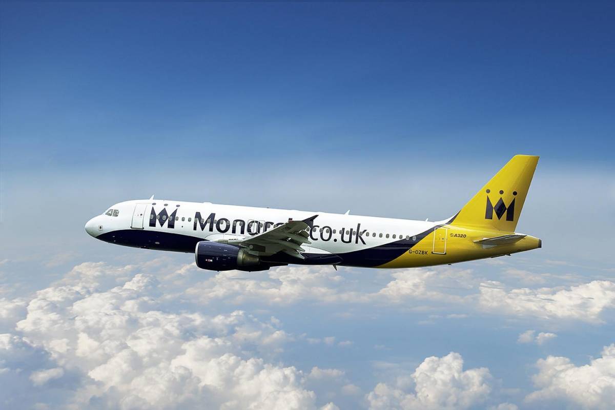 Monarch Airlines fallisce nella notte. 110mila passeggeri a terra